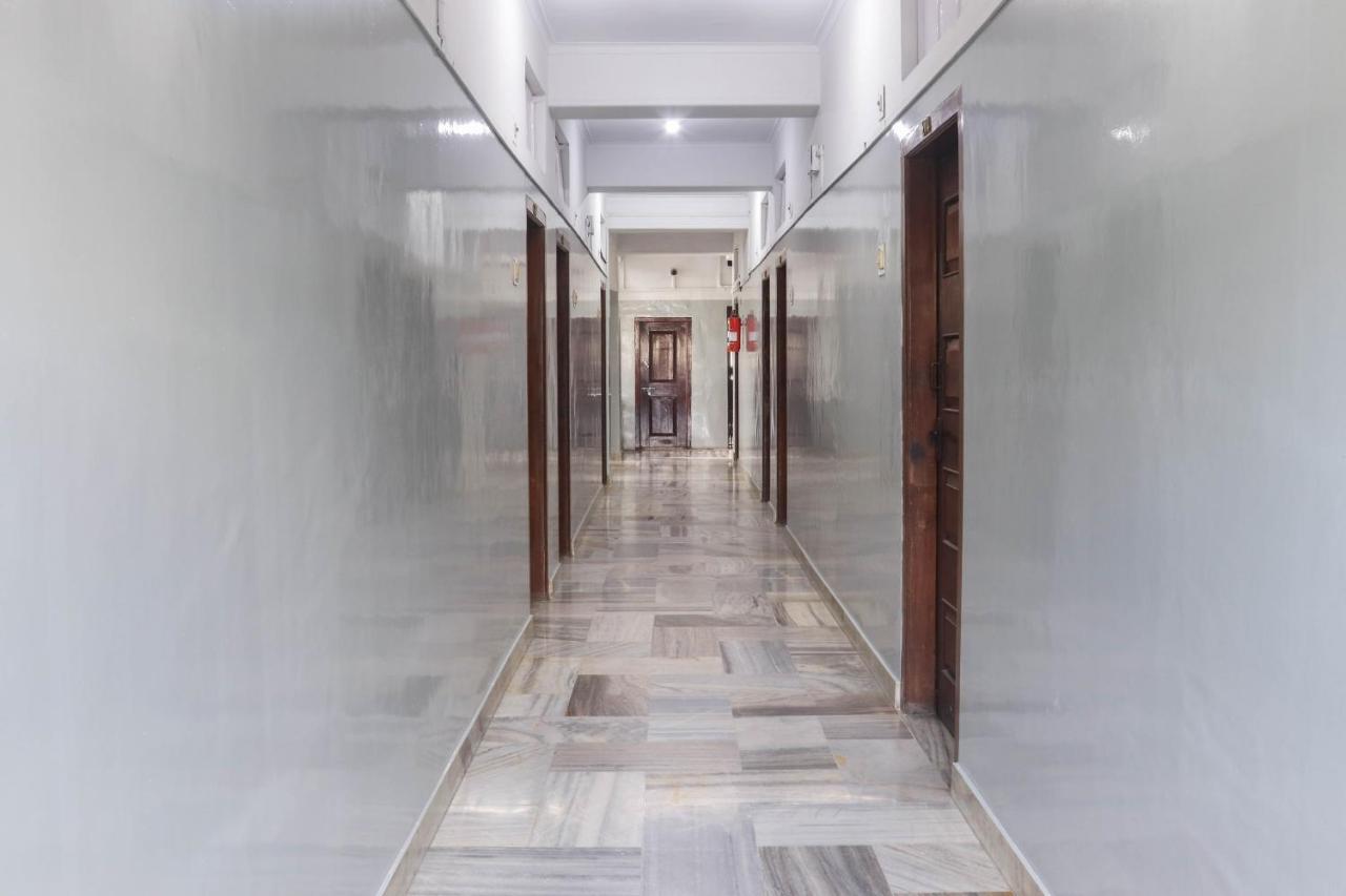Spot On 49477 Hotel Galaxy Dimapur Bagian luar foto